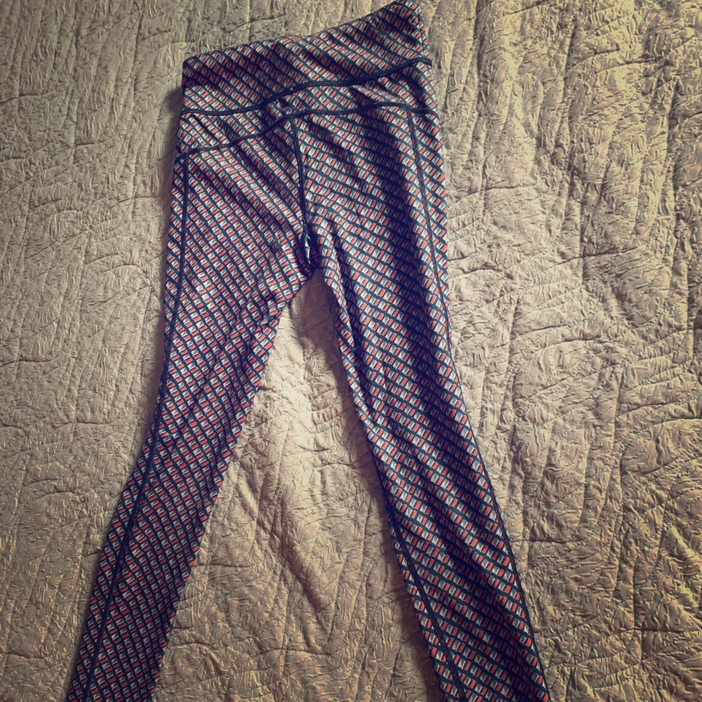 Gorgeous ultra soft yoga pants!